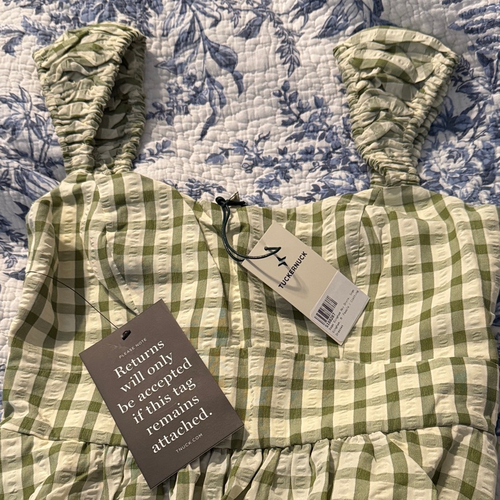 NWT TUCKERNUCK Sage Gingham Seersucker Amy Dress
Sage Gingham / M - Picture 4 of 4